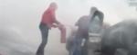 На заправке в Братске загорелся автомобиль На заправке в Братске загорелся автомобиль