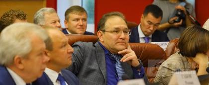 Александр Гаськов возглавил комитет по здравоохранению и социальной защите в ЗакСобрании региона Александр Гаськов возглавил комитет по здравоохранению и социальной защите в ЗакСобрании региона