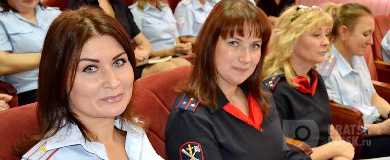 Кадровики полиции Братска отметили профессиональный праздник (ФОТО) Кадровики полиции Братска отметили профессиональный праздник (ФОТО)
