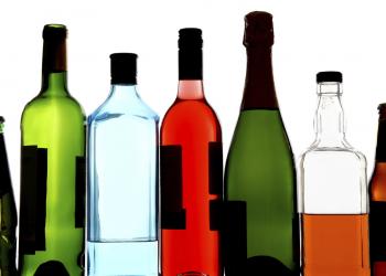 Эксперты развеяли 10 самых популярных мифов об алкоголе