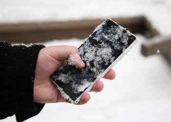 Сотовый оператор о том, как звонить на морозе Сотовый оператор о том, как звонить на морозе