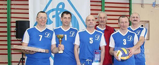 Турнир по волейболу памяти Сергея Смолина состоялся в Братске