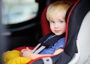 Инструкция о том, как правильно перевозить детей в машине