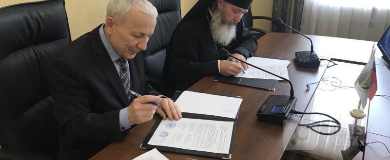 Зачем Епископ Братский Максимилиан приехал в БрГУ? Зачем Епископ Братский Максимилиан приехал в БрГУ?