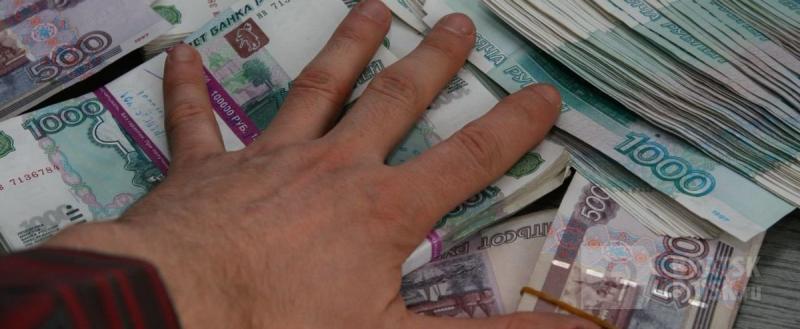 В Братске повар украл у коллеги 1,2 млн. рублей В Братске повар украл у коллеги 1,2 млн. рублей