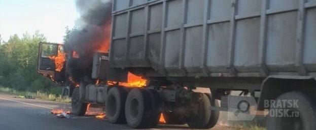 В Братске сгорел КАМАЗ В Братске сгорел КАМАЗ