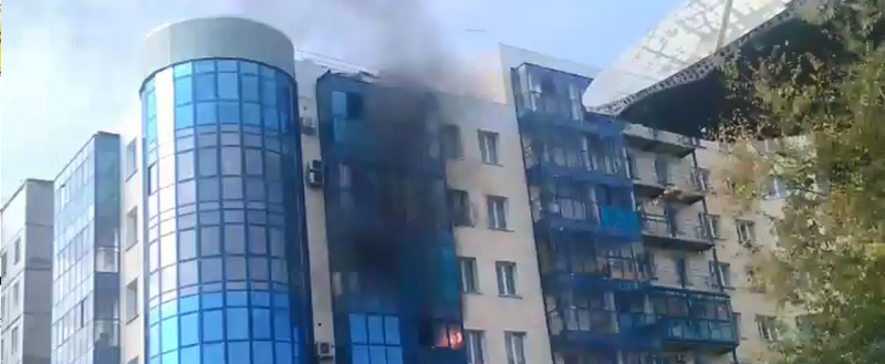 Пожар в жилом комплексе "Орбита" в Братске Пожар в жилом комплексе "Орбита" в Братске