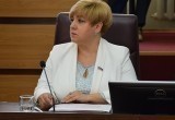 Елену Свижак утвердили в должности заместителя председателя депутатской комиссии по вопросам правовой и социальной защиты населения Елену Свижак утвердили в должности заместителя председателя депутатской комиссии по вопросам правовой и социальной защиты населения