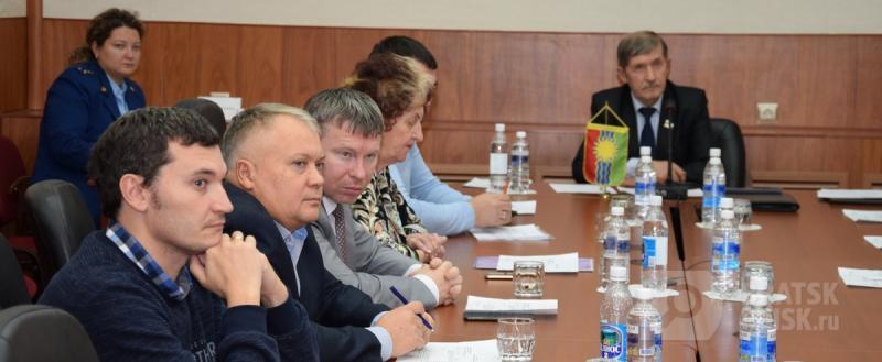 Депутаты Братска поддерживают идею создания городского лесопитомника Депутаты Братска поддерживают идею создания городского лесопитомника